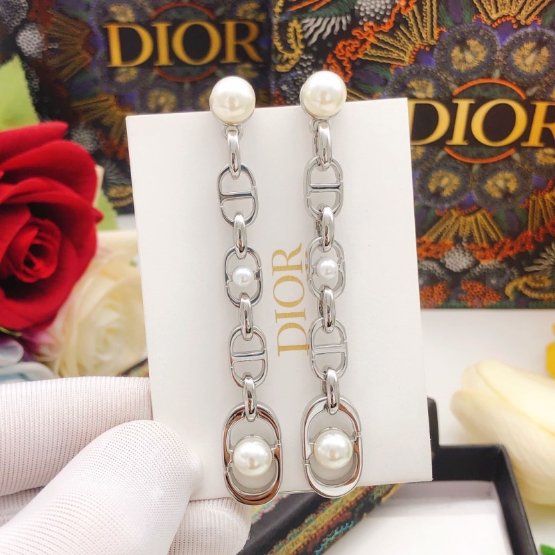 chr1st1an D10r earrings